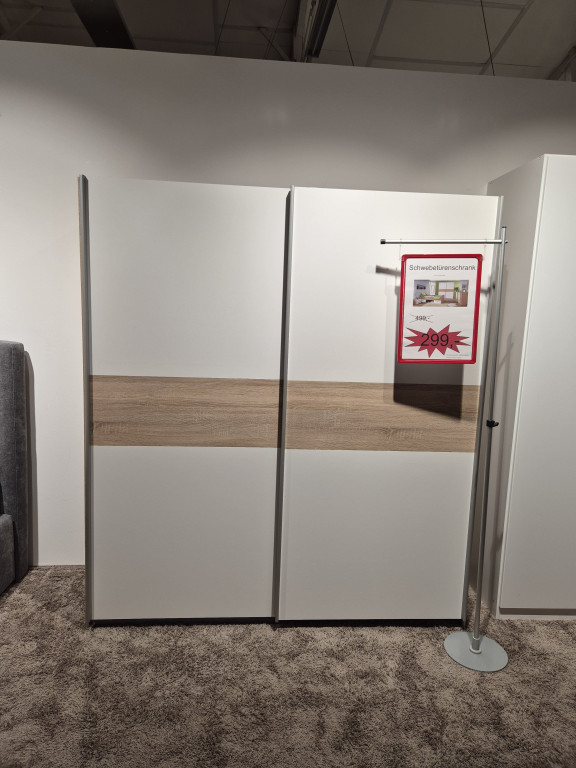 Schwebet&uuml;renschrank